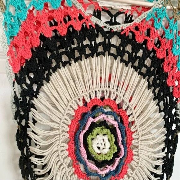 NWOT Boston Proper Multi-color Crochet Medallion Short-Sleeves Sweater - Picture 4 of 6